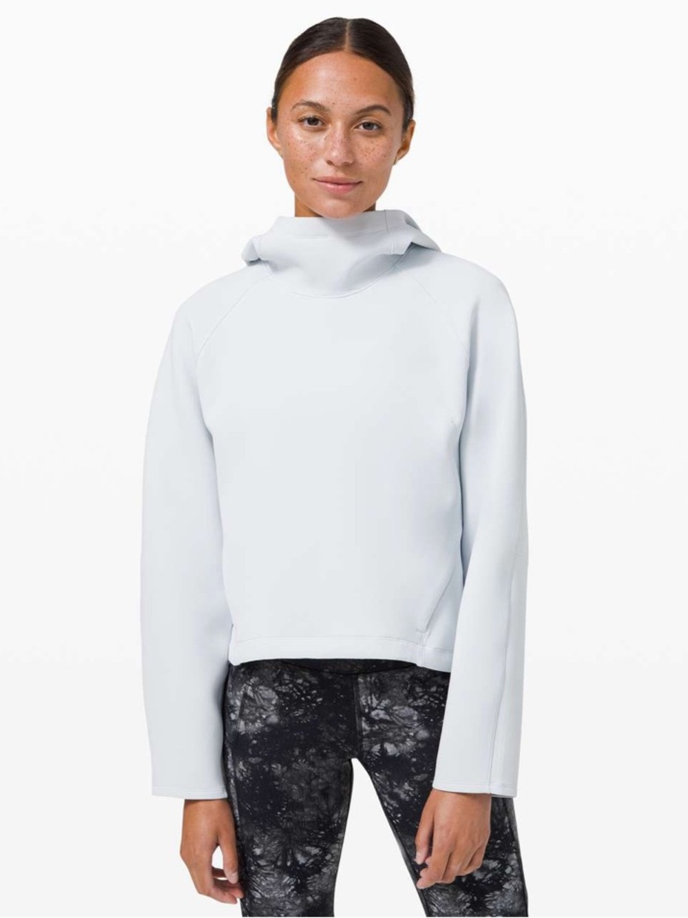 lululemon athletica AirWrap Pullover Hoodie - Alpine White